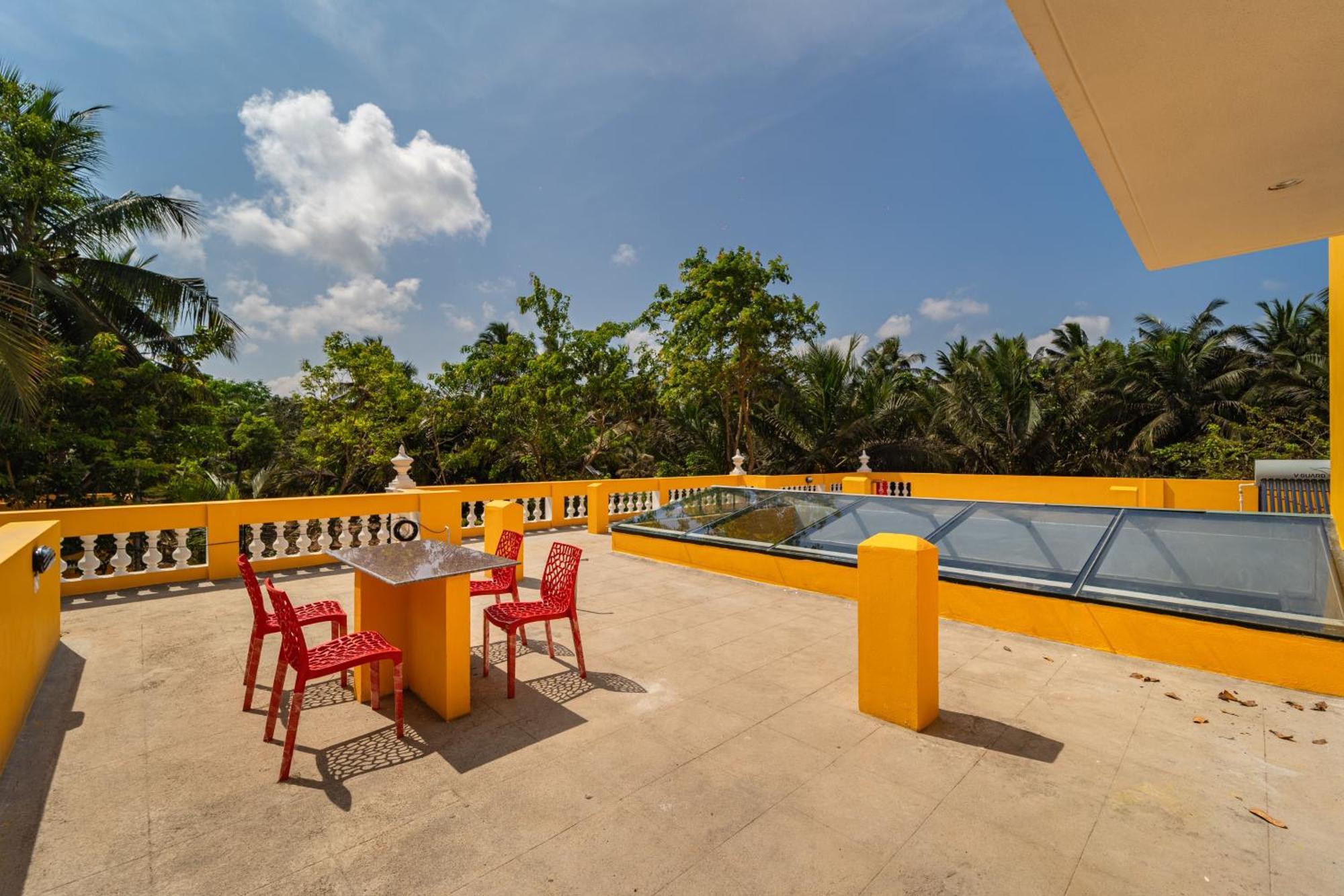 Teak Leaf Gateway Villa With Swimming Pool Indoor Games Kālapettai المظهر الخارجي الصورة